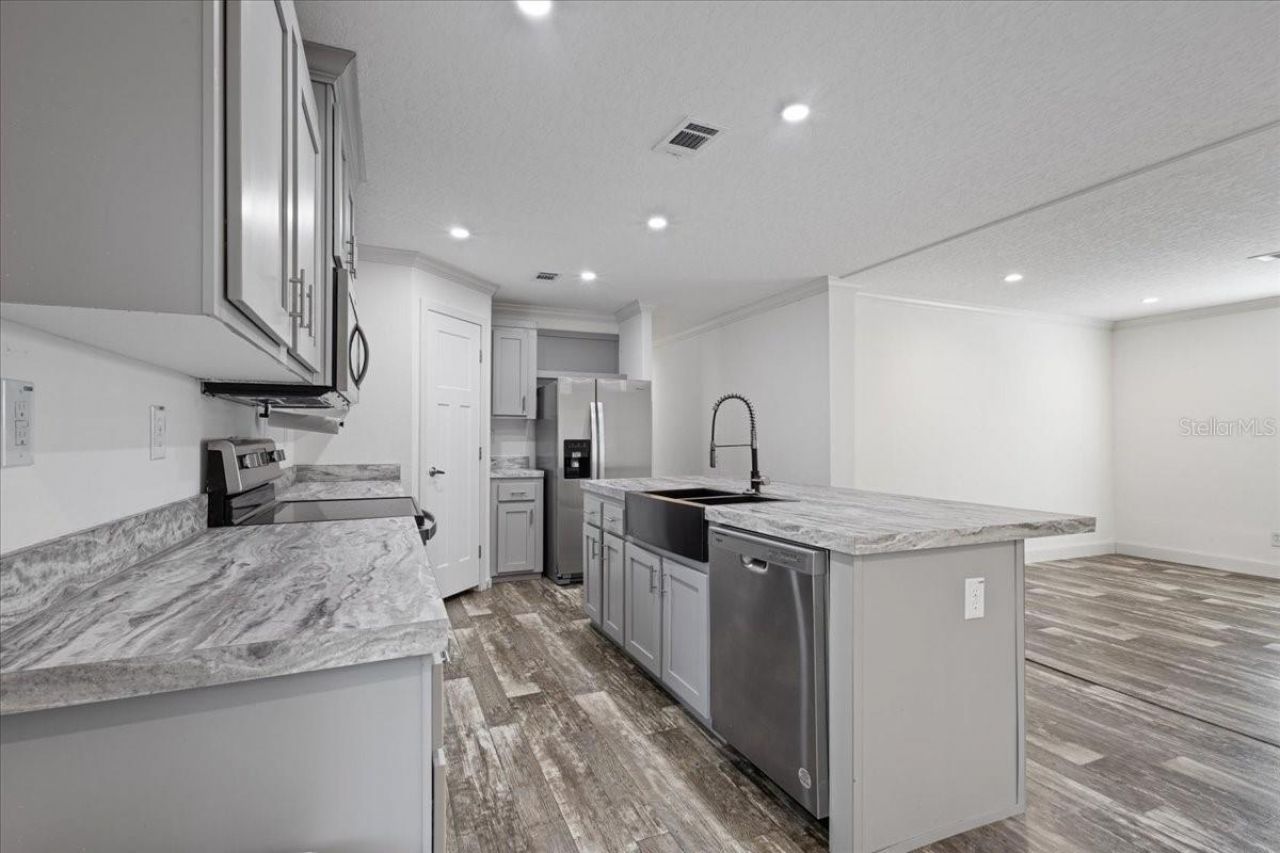 4654 NW 45th Avenue, Bell, FL 32619 Photo