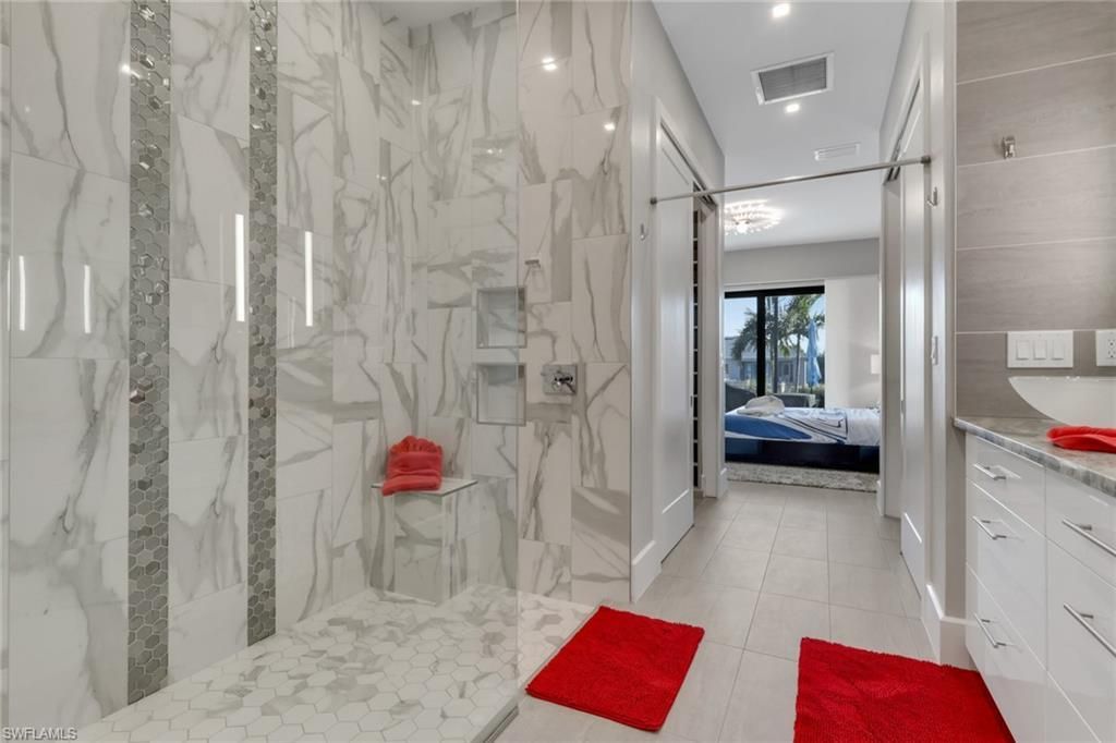 2530 NW 14th Ter, Cape Coral, FL 33993 Photo