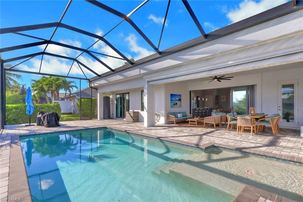2530 NW 14th Ter, Cape Coral, FL 33993 Photo