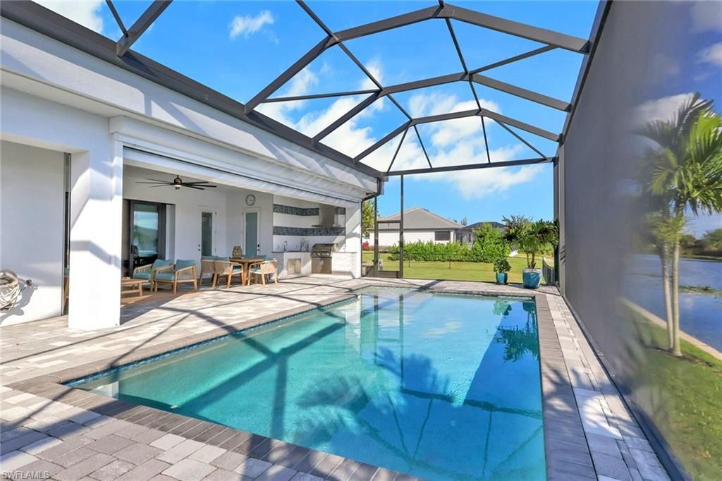 2530 NW 14th Ter, Cape Coral, FL 33993 Photo