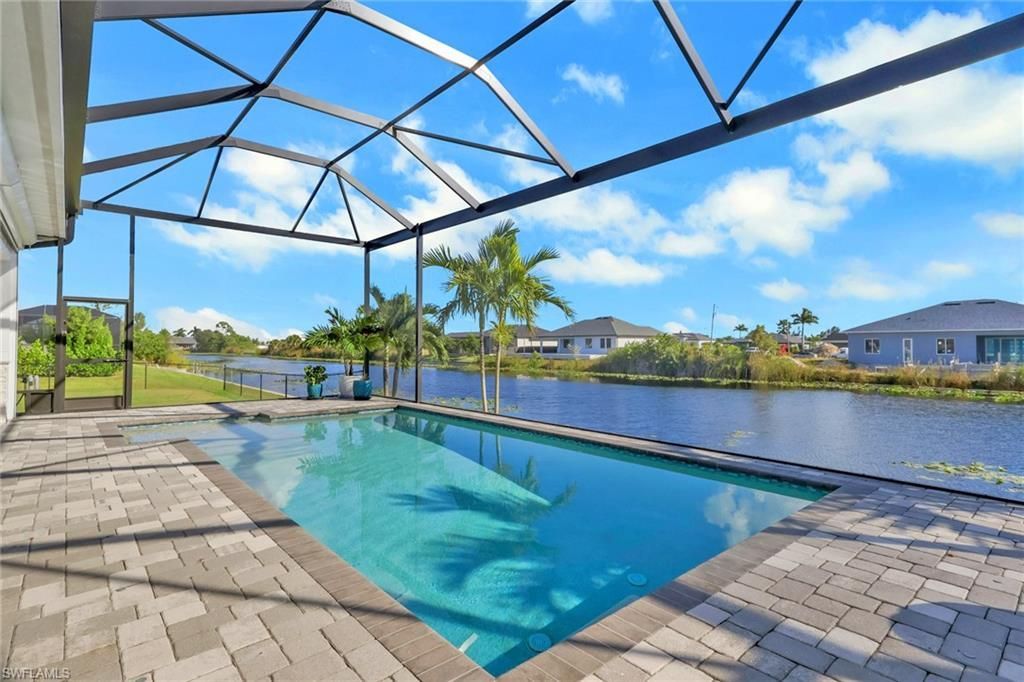 2530 NW 14th Ter, Cape Coral, FL 33993 Photo