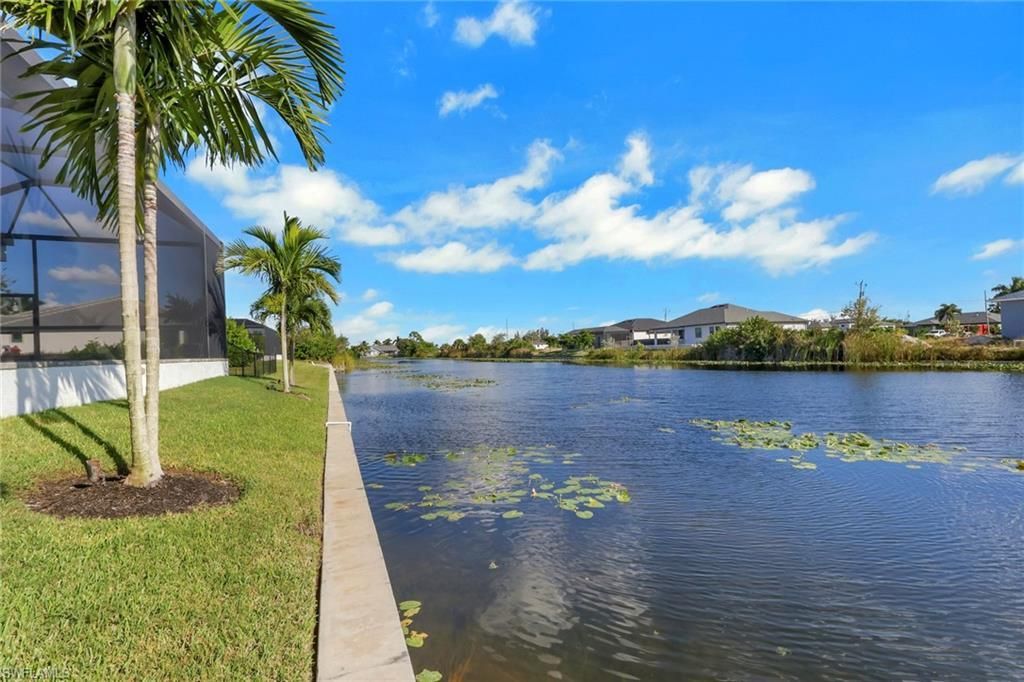 2530 NW 14th Ter, Cape Coral, FL 33993 Photo