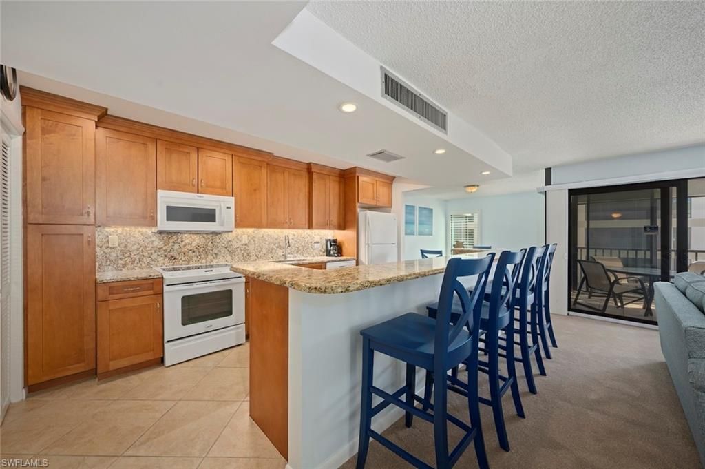 2721 W Gulf Dr, Unit 213, Sanibel, FL 33957 Photo