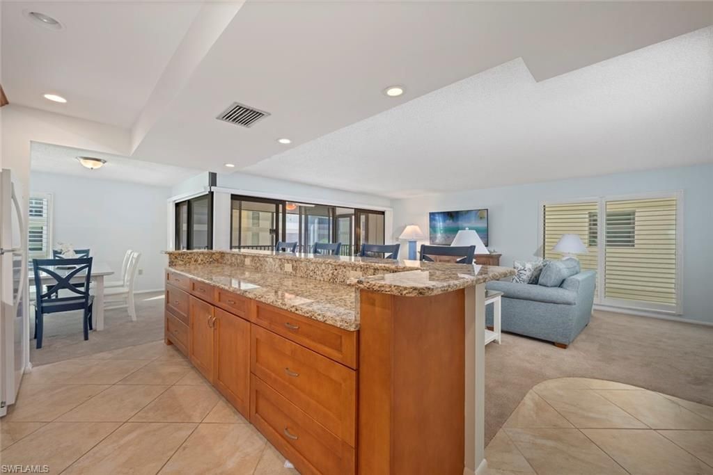 2721 W Gulf Dr, Unit 213, Sanibel, FL 33957 Photo