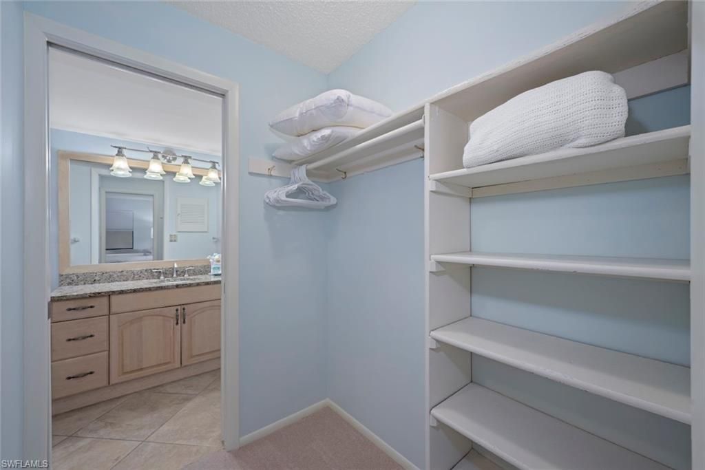 2721 W Gulf Dr, Unit 213, Sanibel, FL 33957 Photo