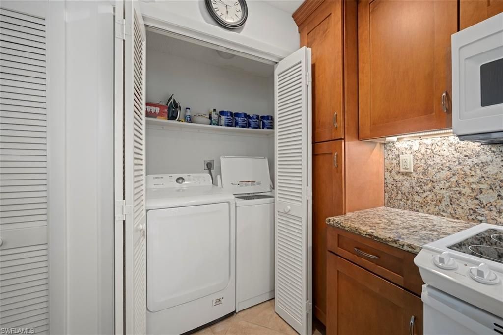 2721 W Gulf Dr, Unit 213, Sanibel, FL 33957 Photo