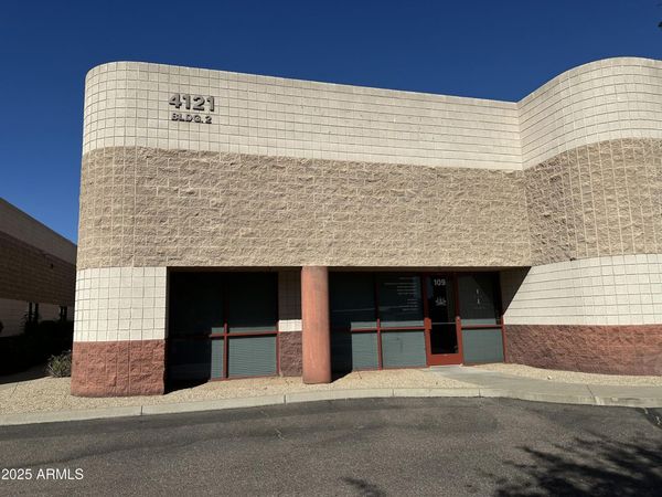 4121 E VALLEY AUTO Drive, Unit 109, Mesa, AZ 85206