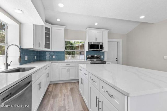 7288 San Jose Boulevard, Jacksonville, FL 32217 Photo