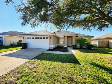 6504 CRIMSON LEAF Lane, Jacksonville, FL 32244