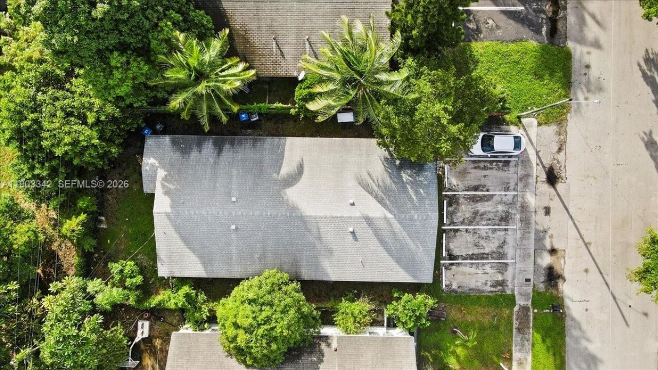 2142 NW 8th St, Fort Lauderdale, FL 33311 Photo