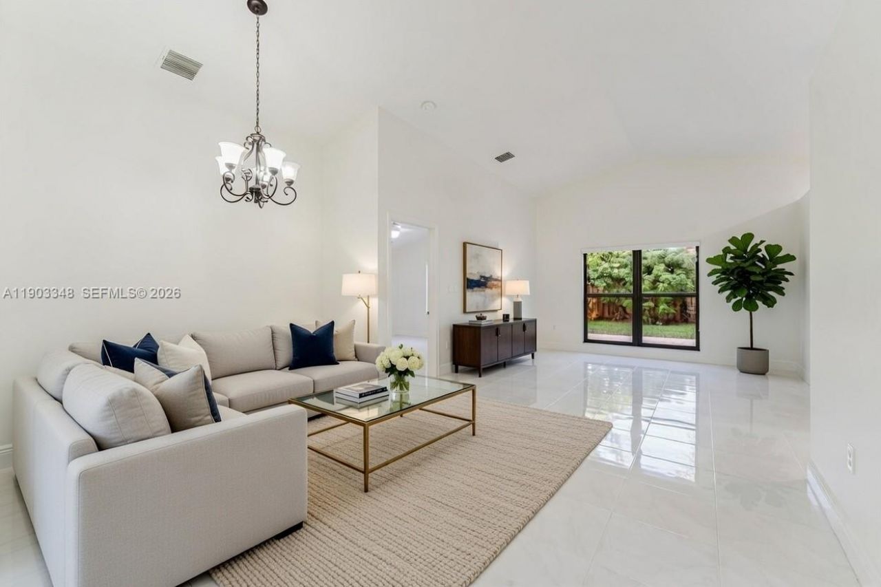 1235 NW 144th Ave, Pembroke Pines, FL 33028 Photo