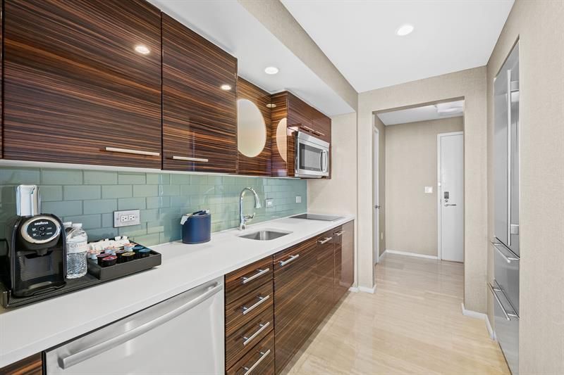 551 N Fort Lauderdale Beach Boulevard, Unit H1116, Fort Lauderdale, FL 33304 Photo