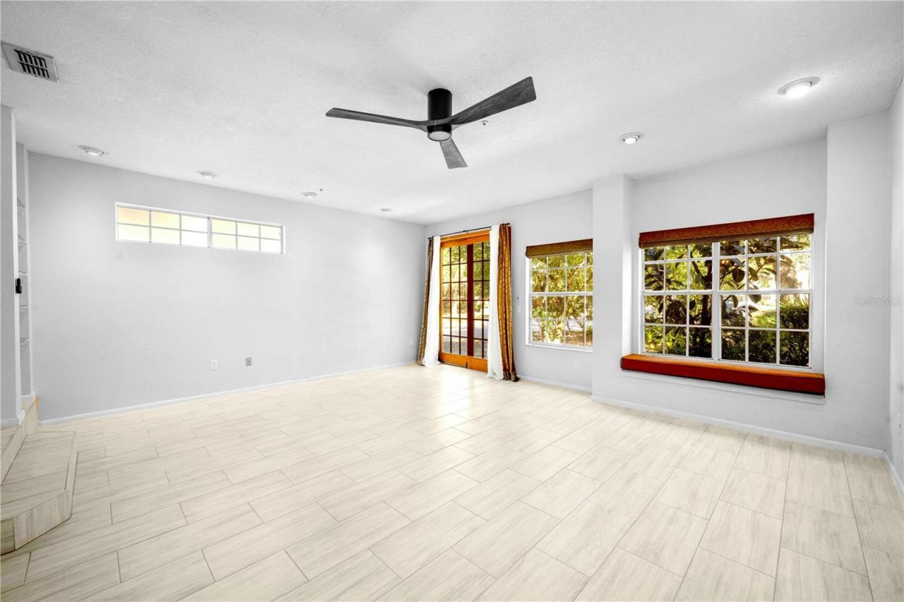 641 Maple Oak Circle, Unit 101, Altamonte Springs, FL 32701 Photo