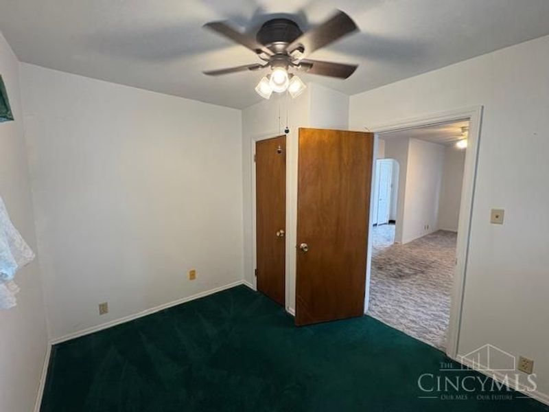 285 S Howard Street, Sabina, OH 45169 Photo 7