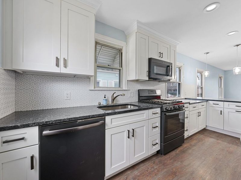 2727 Bellwood Avenue , Columbus, OH 43209 Photo 2