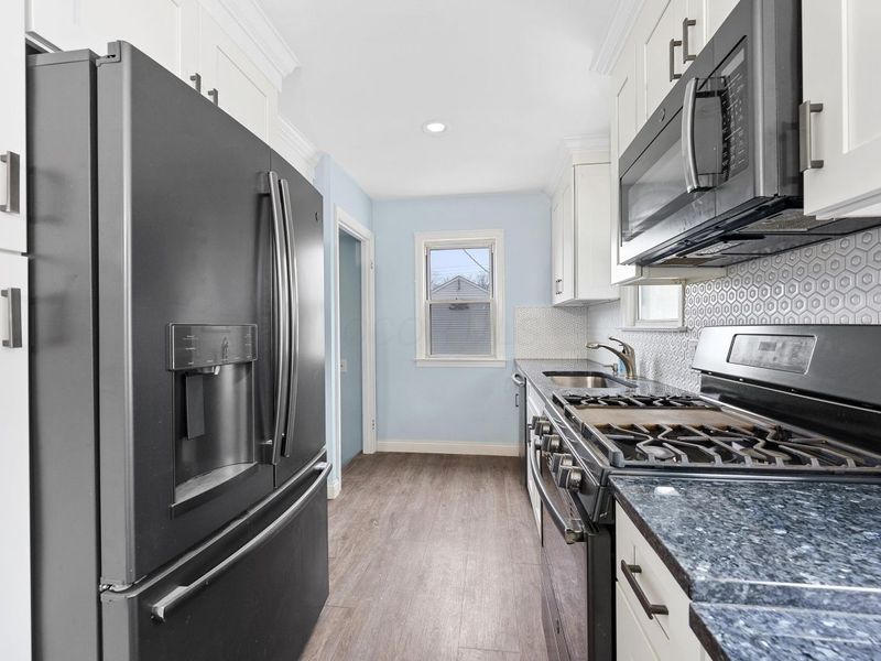 2727 Bellwood Avenue , Columbus, OH 43209 Photo 4