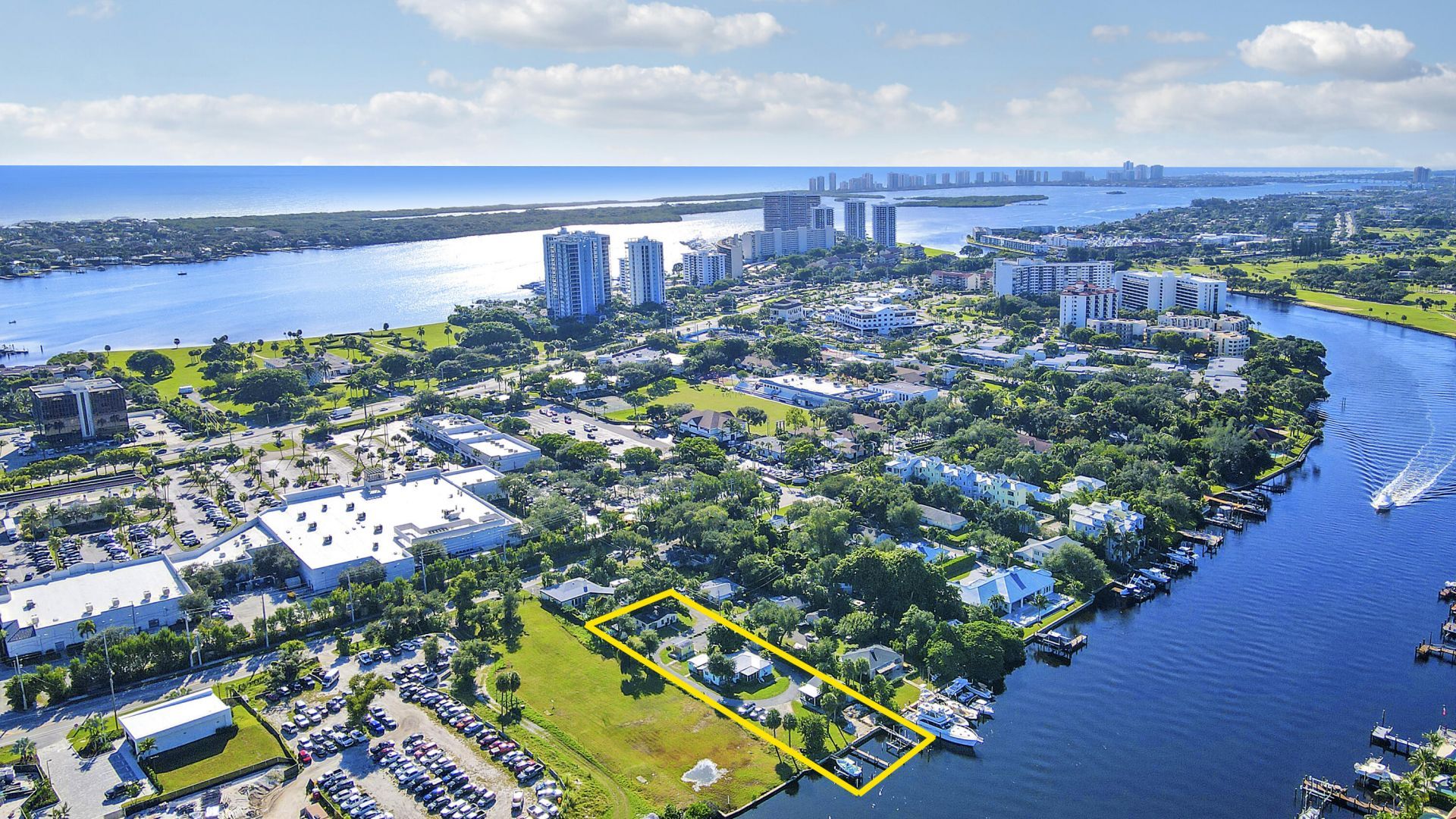 2031 Melody Lane, North Palm Beach, FL 33408 Photo