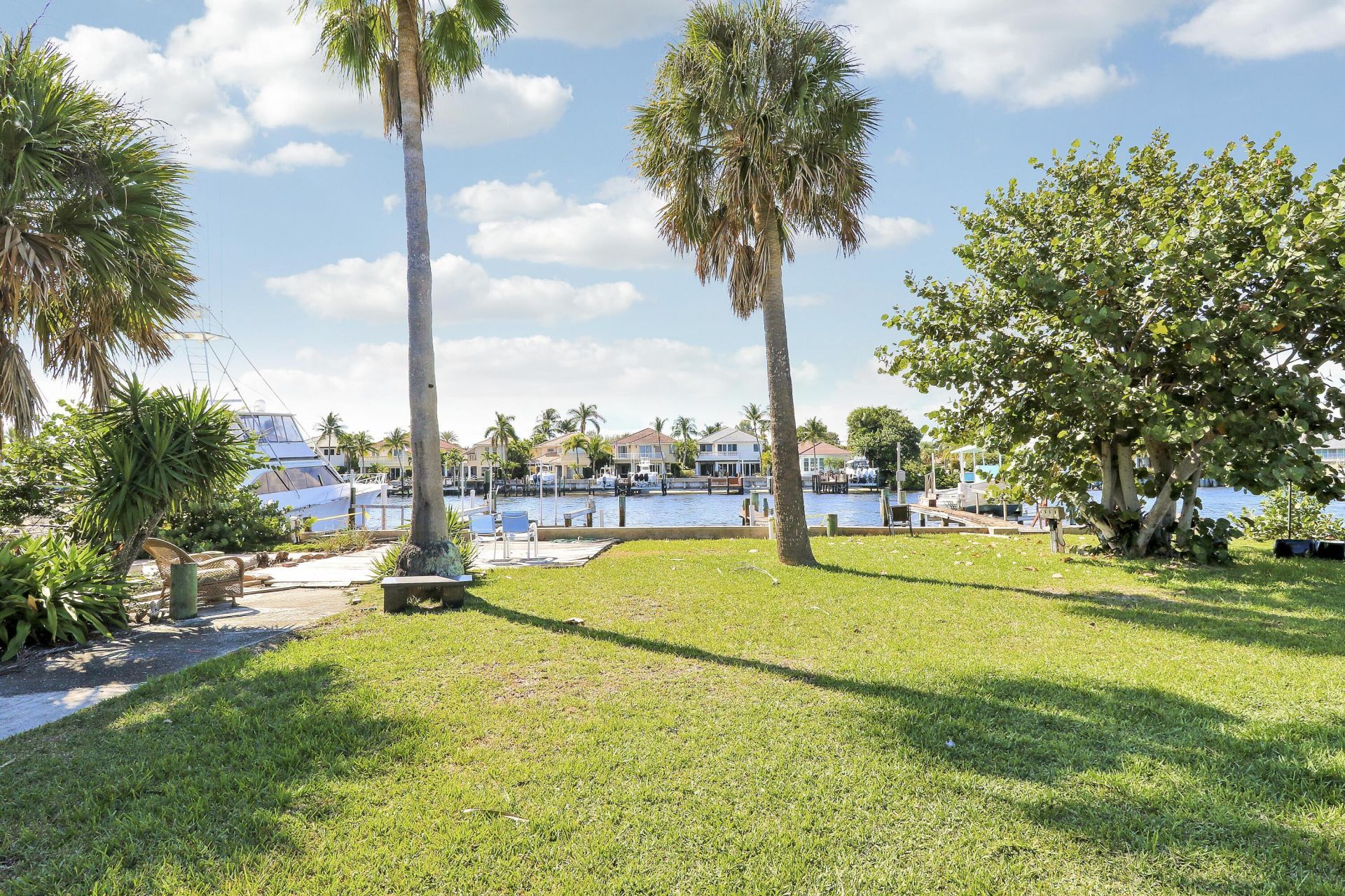 2031 Melody Lane, North Palm Beach, FL 33408 Photo