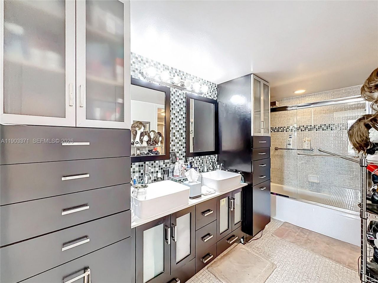 210 174th St, Unit 409, Sunny Isles Beach, FL 33160 Photo