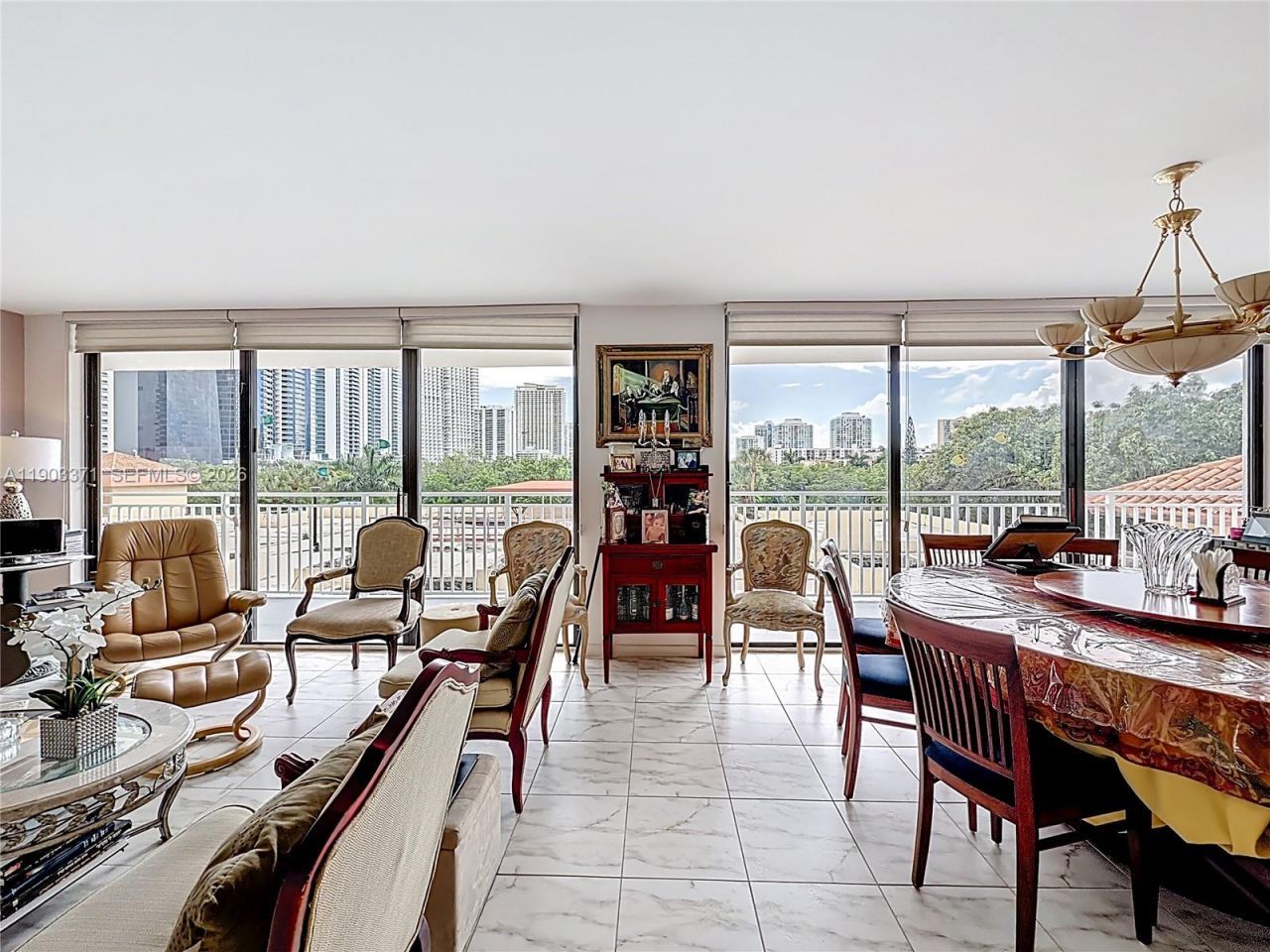 210 174th St, Unit 409, Sunny Isles Beach, FL 33160 Photo