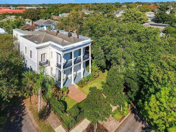 2861 GRAND ROUTE SAINT JOHN Street, New Orleans, LA 70119