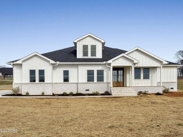 5929 John Drive, Greenback, TN 37742