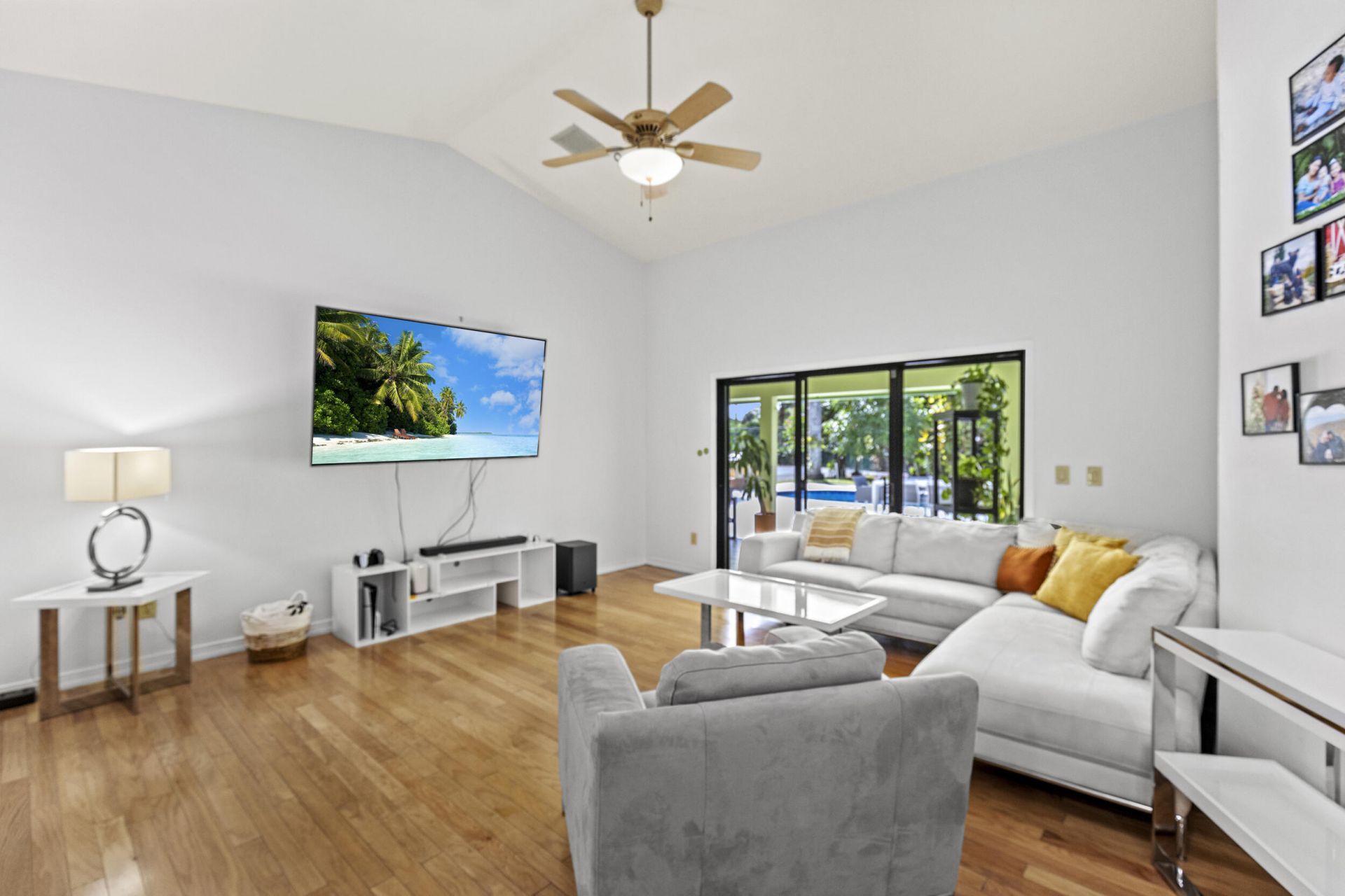 6438 Gunclub Road, West Palm Beach, FL 33415 Photo