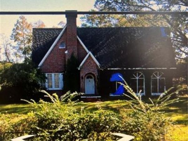 1221 HWY 51 N, Ponchatoula, LA 70454