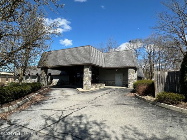 11 Murray Street, Glens Falls, NY 12801