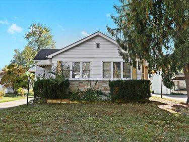 609 John M Avenue, Clawson, MI 48017