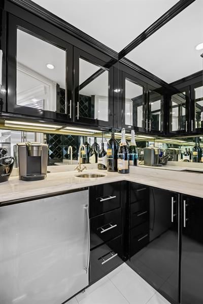 615 Bayshore Dr, Unit 103, Fort Lauderdale, FL 33304 Photo