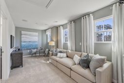 393 Mont Haven Place photo 4