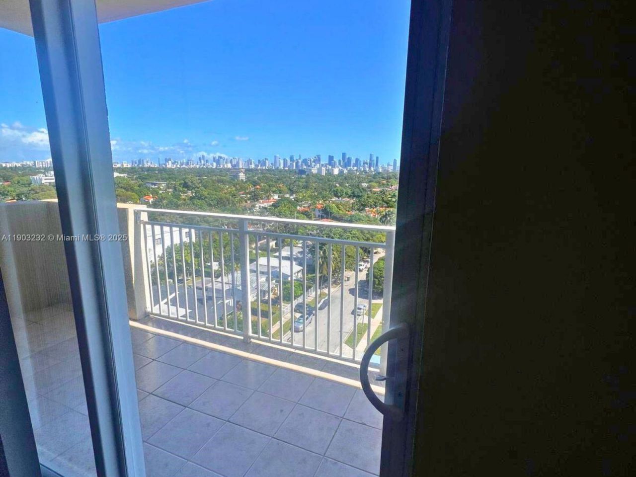 2425 SW 27th Ave, Unit 1004, Miami, FL 33145 Photo