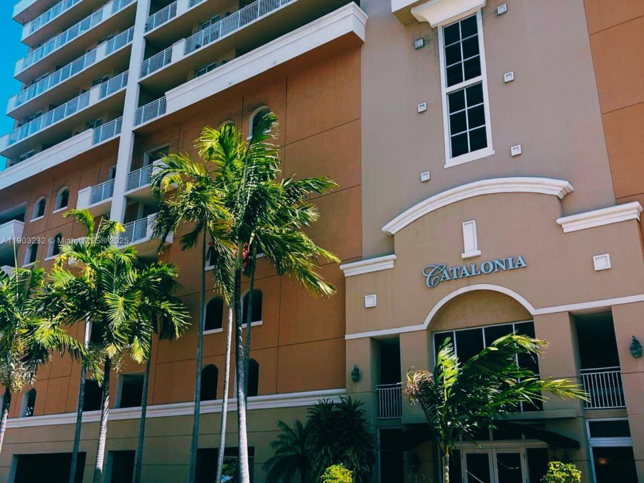 2425 SW 27th Ave, Unit 1004, Miami, FL 33145 Photo