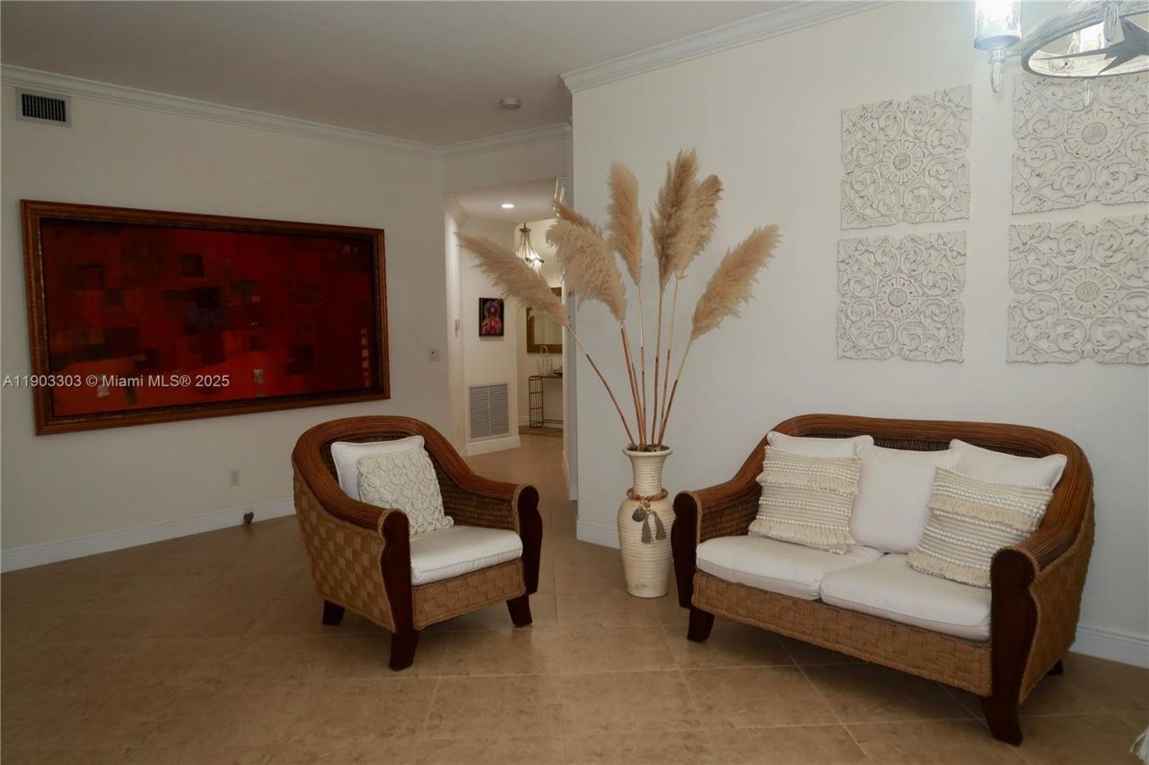 9778 Bowline Drive, Unit 102, West Palm Beach, FL 33411 Photo