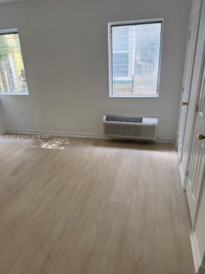 1027 Euclid Ave, Unit 5, Miami Beach, FL 33139 Photo