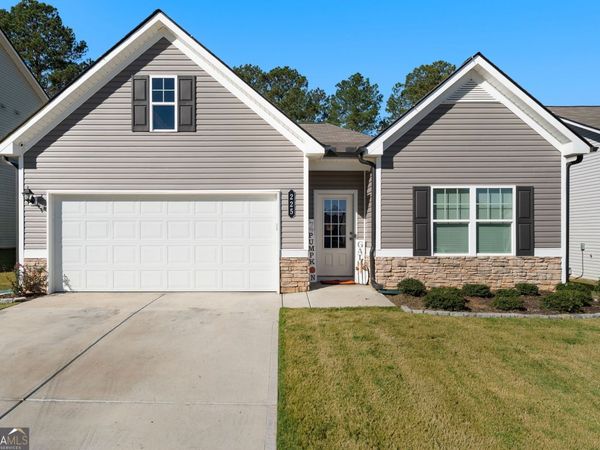 225 Sycamore Drive, Calhoun, GA 30701