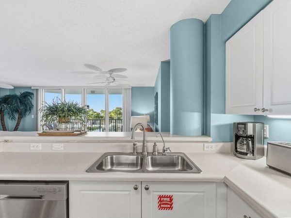 670 Santa Rosa Boulevard, Unit 303, Fort Walton Beach, FL 32548