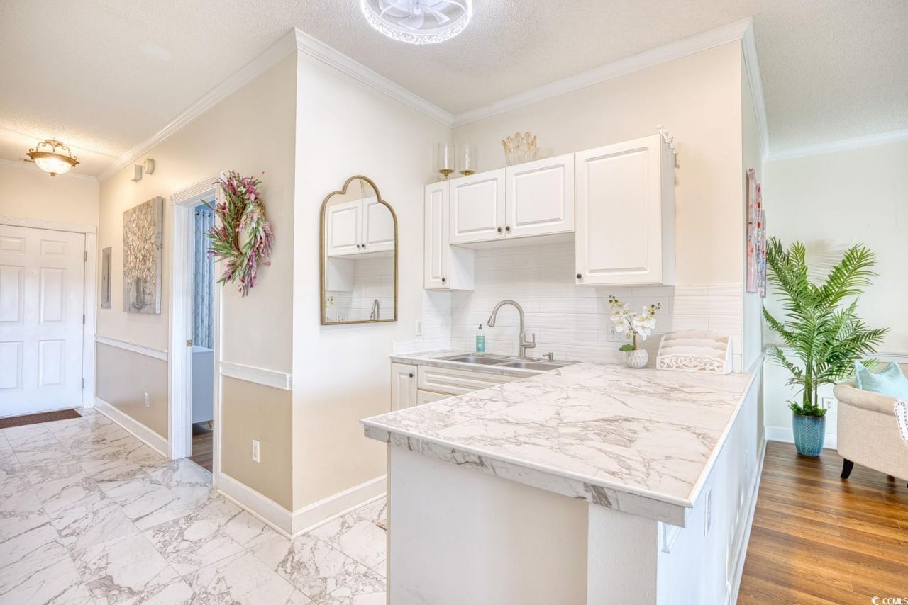 703 Riverwalk Dr. Photo 14