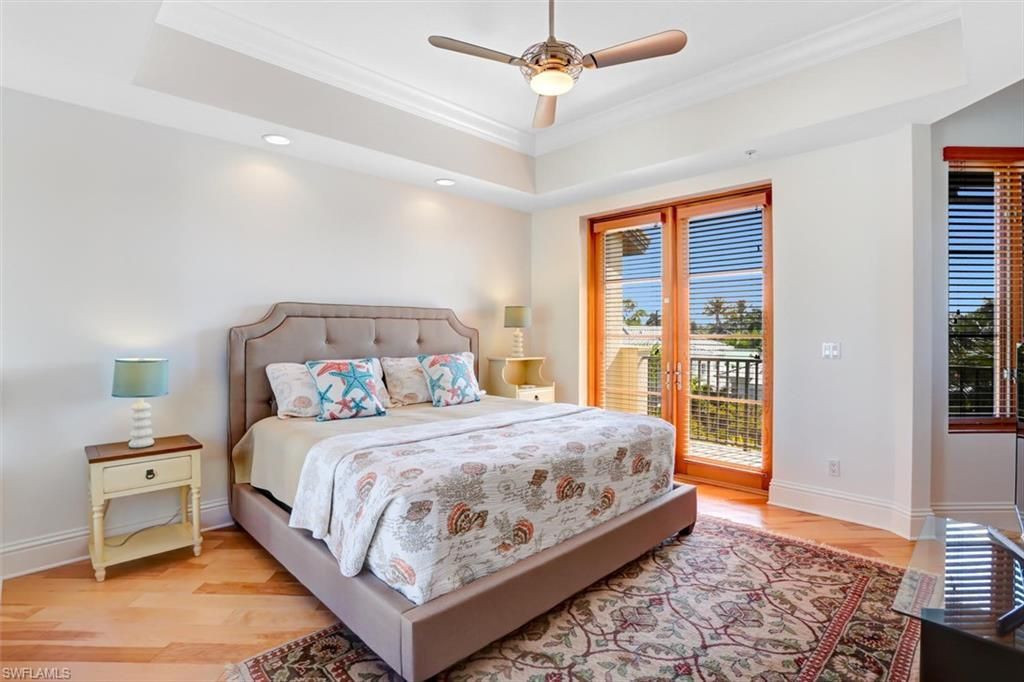 1016 7th St S, Naples, FL 34102 Photo