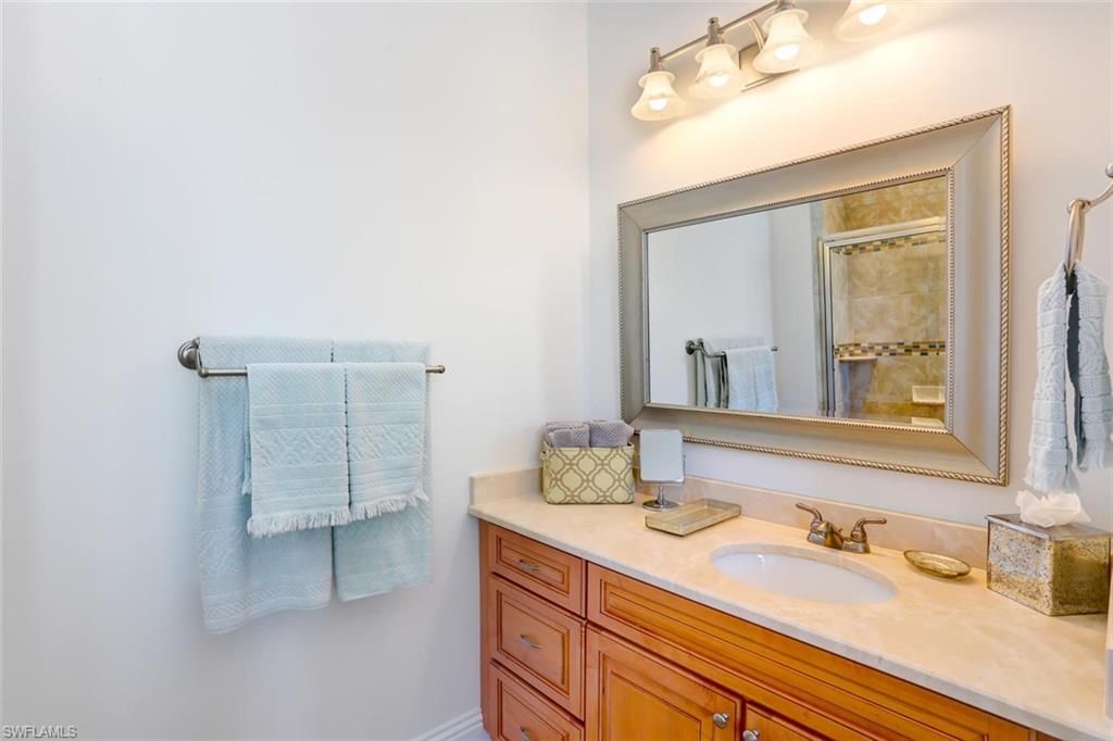 1016 7th St S, Naples, FL 34102 Photo