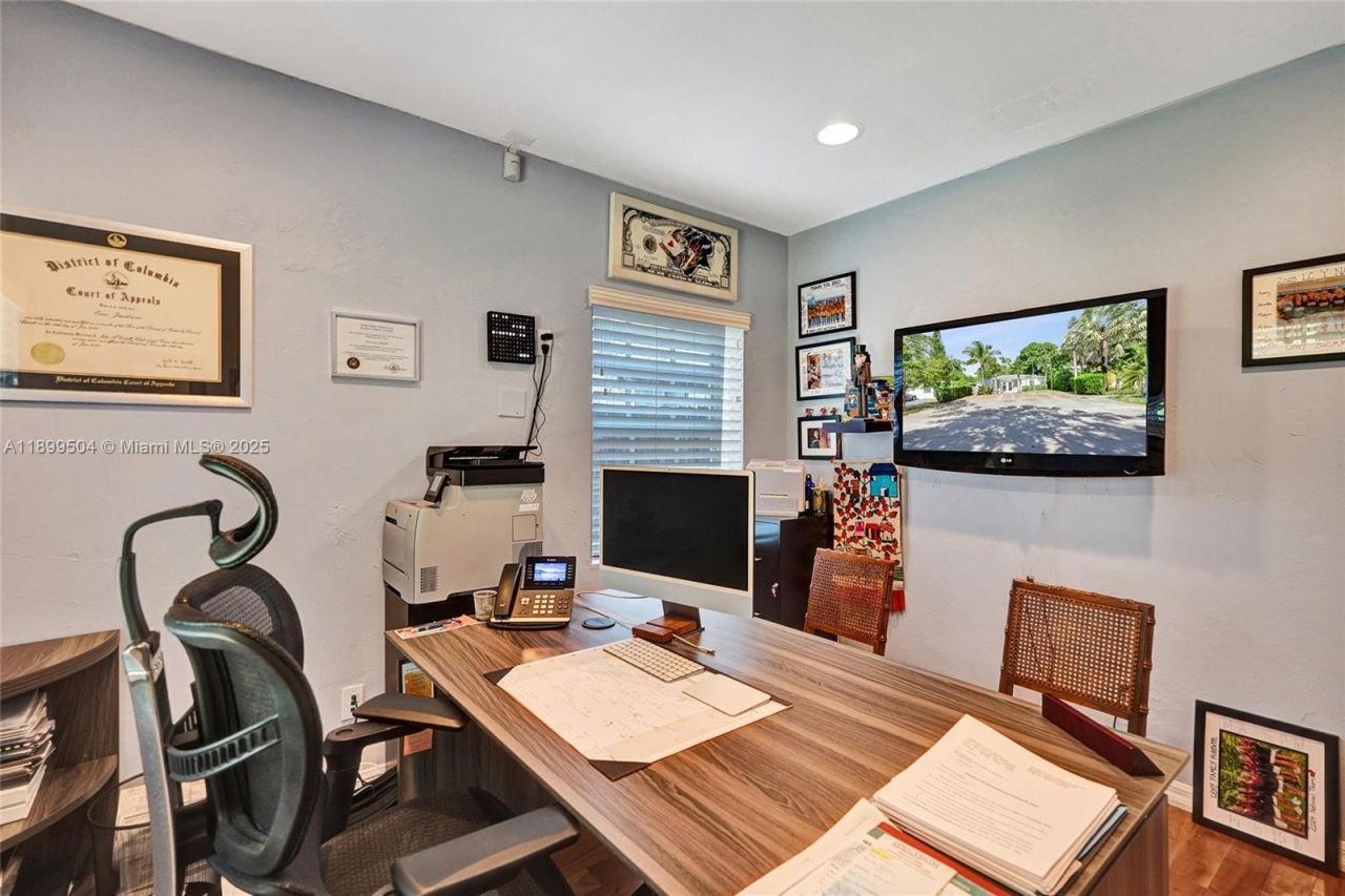 423 SE 19th St, Fort Lauderdale, FL 33316 Photo