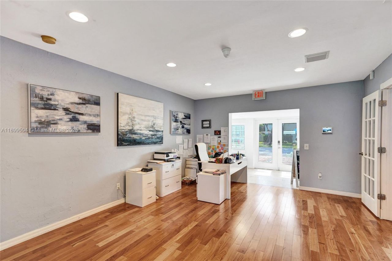 423 SE 19th St, Fort Lauderdale, FL 33316 Photo