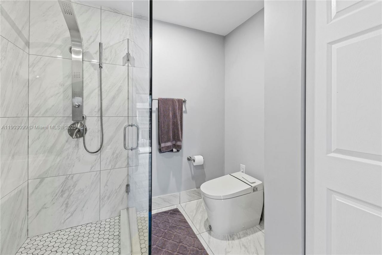 33 Madrid Ln, Unit 4-9, Davie, FL 33324 Photo