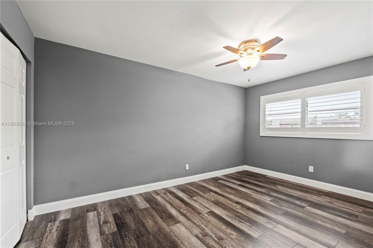 33 Madrid Ln, Unit 4-9, Davie, FL 33324 Photo