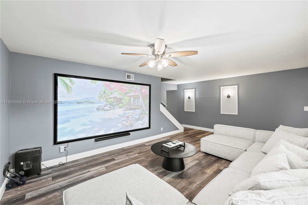 33 Madrid Ln, Unit 4-9, Davie, FL 33324 Photo