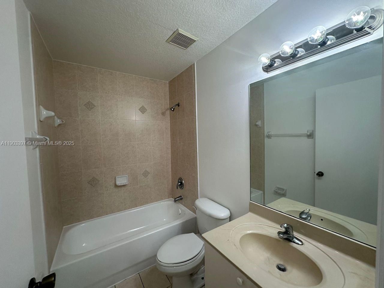 1712 SE 31st Ct, Homestead, FL 33035 Photo