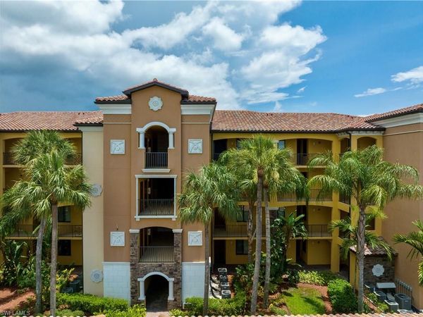 9560 Trevi CT, Unit 4815, NAPLES, FL 34113