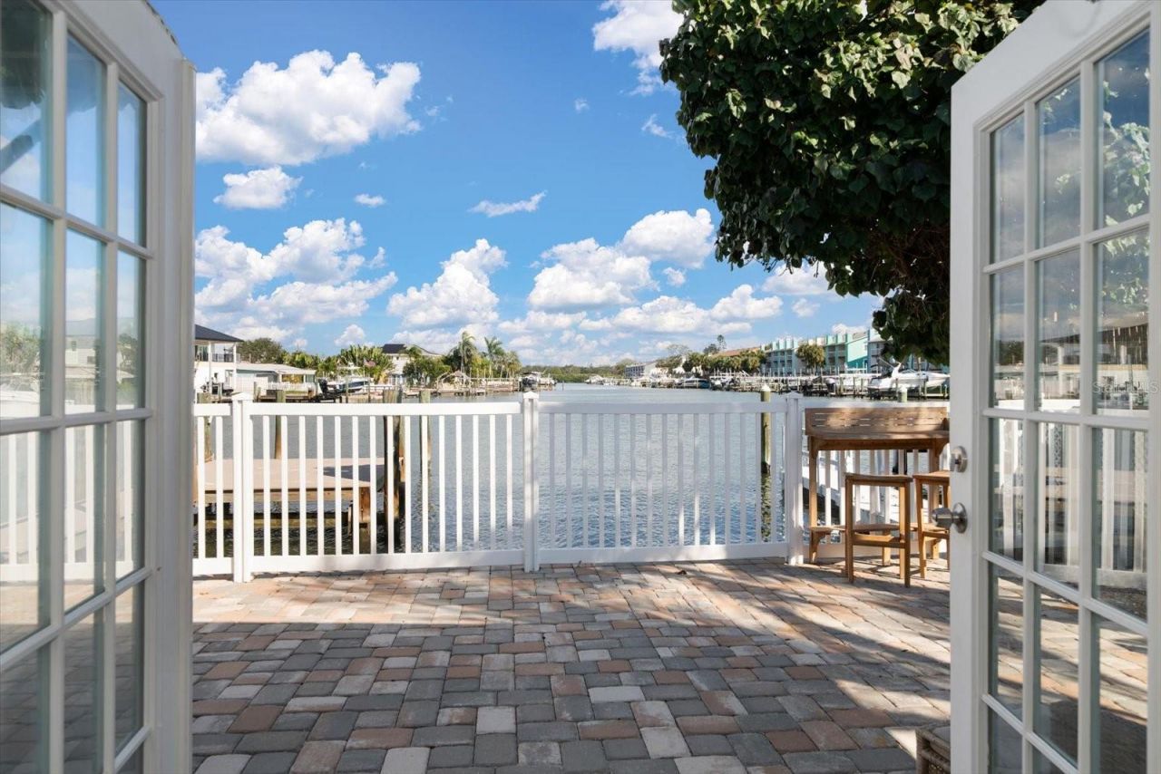 711 E Gulf Boulevard, Indian Rocks Beach, FL 33785 Photo