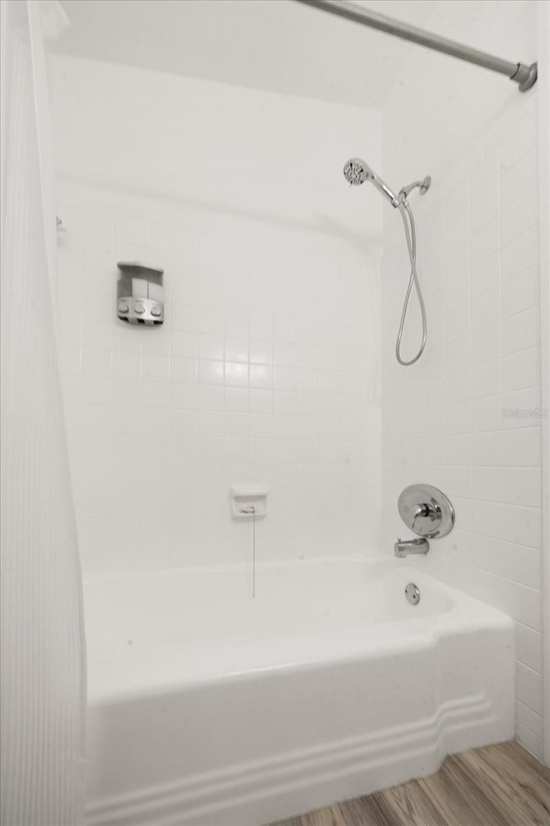 711 E Gulf Boulevard, Indian Rocks Beach, FL 33785 Photo